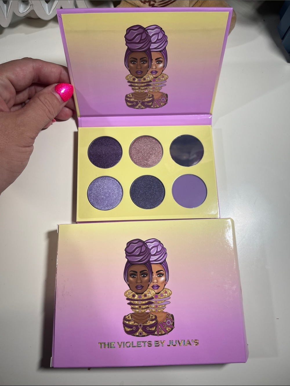 The Violets Eyeshadow Palette by Juvias